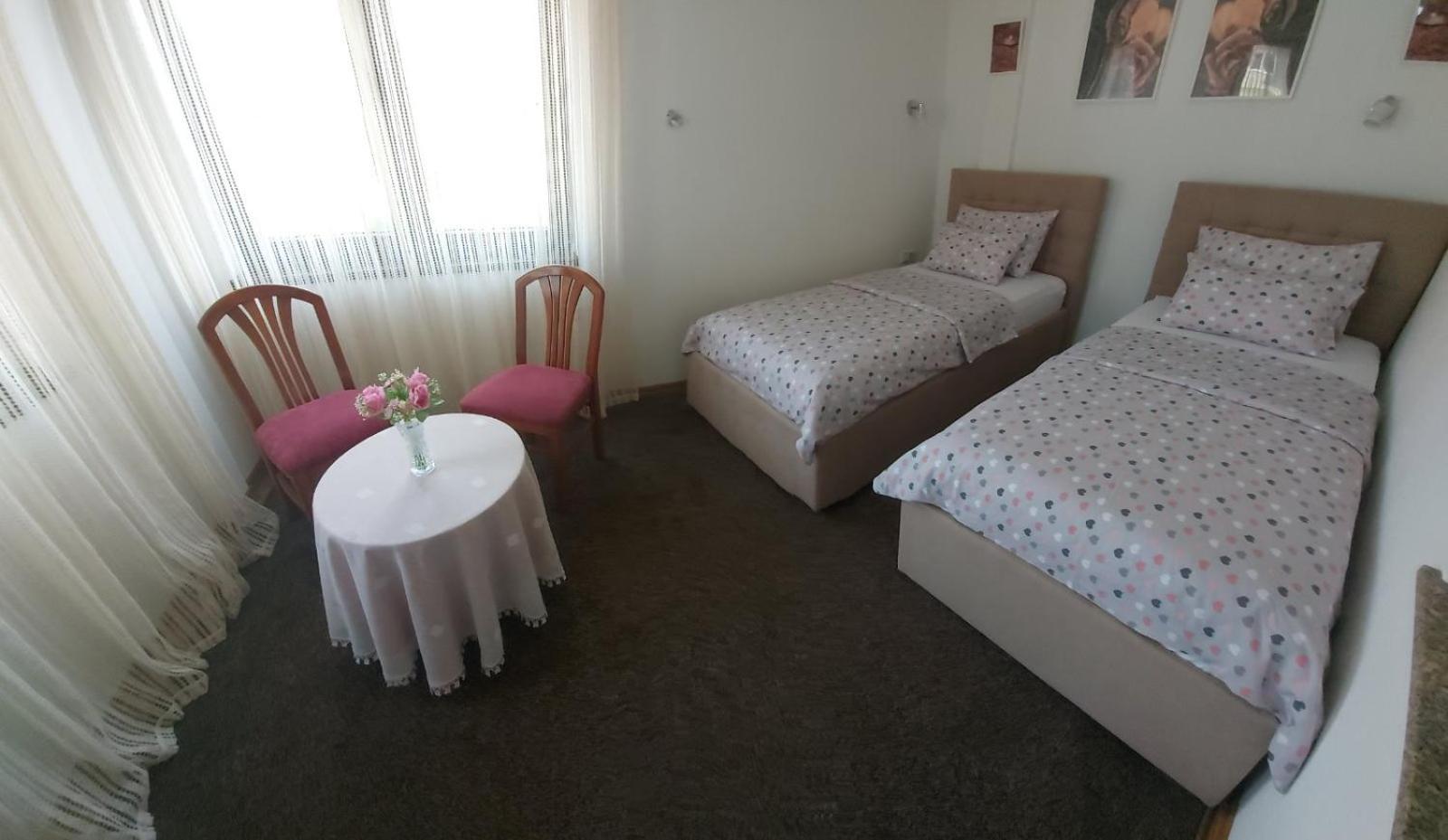 Bed & Breakfast Sjaj Szarajevó Szoba fotó
